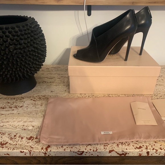 Authentic Prada Calfskin Asymmetrical Peep Toe Bootie Black - Picture 3 of 4